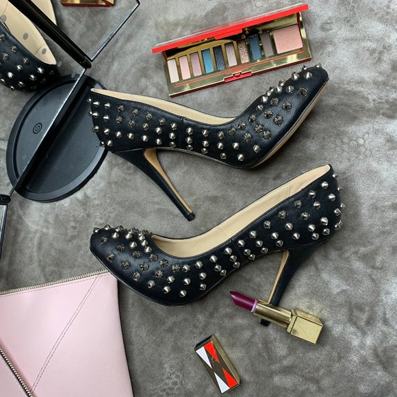 Black leather rivet high heels - Picture 5 of 5